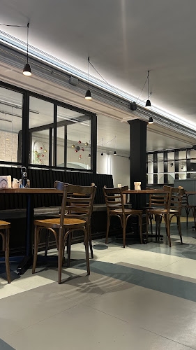 Pdte. Julio A.Roca 912, 6201025 Punta Arenas, Magallanes y la Antártica Chilena