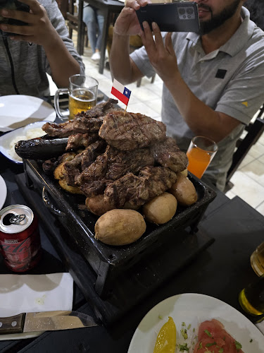 Chile Lindo Restaurant - Gastronomía y hostelería