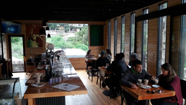 Opinii despre Los Morros Coffe Shop în Pichilemu - Gastronomía y hostelería