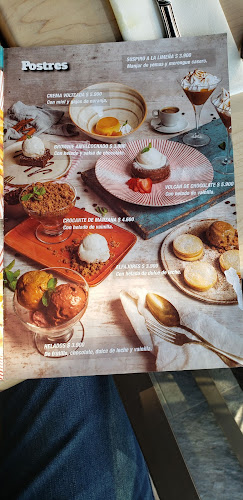 Comments and reviews of LaNacional Mall Plaza Los Dominicos