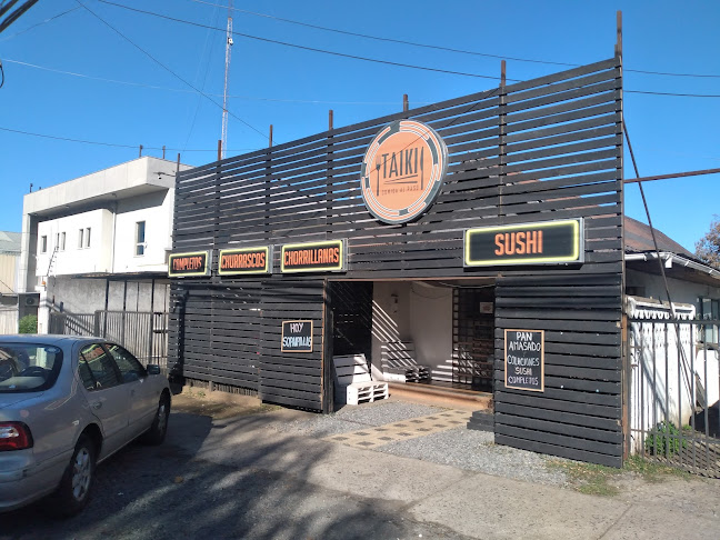 Taiki comida al paso