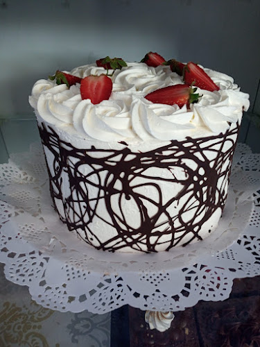 Comentarii opinii despre Pasteleria y Resposteria Dulce Mordisco