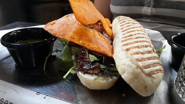 La Maestranza Sandwich & Burger Bar - Vitacura