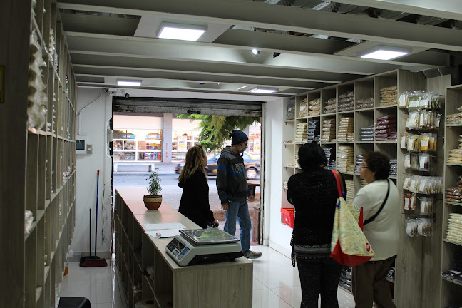 Reviews of Esencial Nuts - Frutos Secos in Santiago - Gastronomía y hostelería