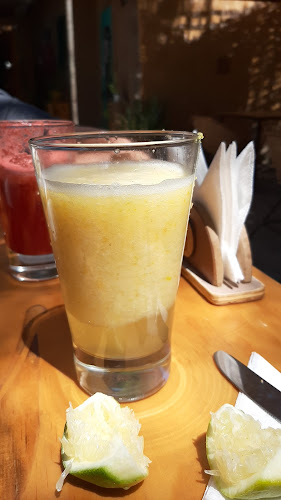 Comments and reviews of carlos