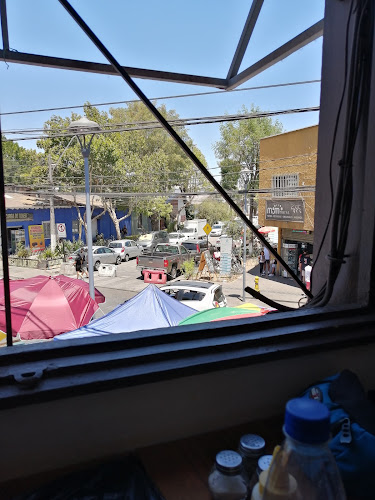 ESQUINA - VICTOR MANUEL, Placer 2295, 8361350 Santiago, Región Metropolitana