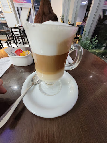 Illapel 10, Mall Paseo Costanera, 5480000 Puerto Montt, Los Lagos