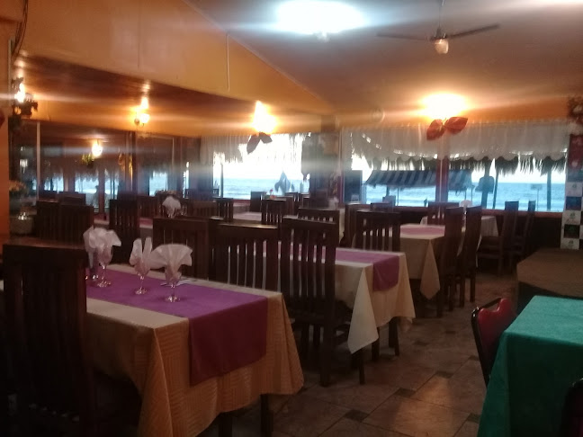 Restaurante “Las Rocas de Playa Blanca” - Gastronomía y hostelería