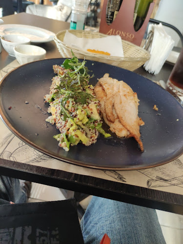 Good Restaurante Phone number