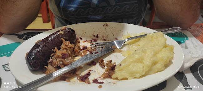 Cocineria Osorno Open Times