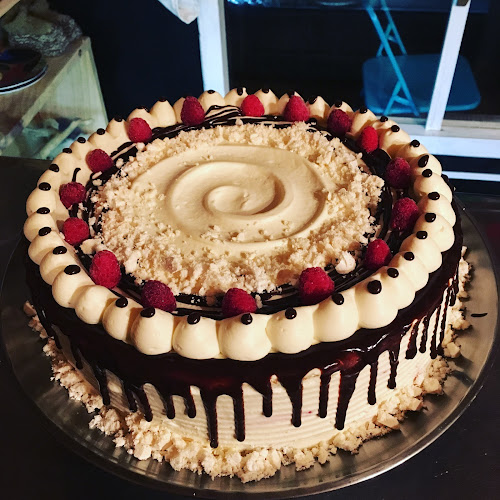 Opinii despre Bistró Indómito: Café & Pastelería în Fresia - Gastronomía y hostelería