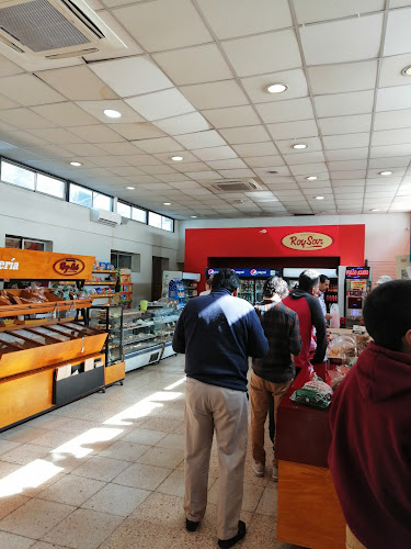 Comments and reviews of Fábrica de empanadas Roy Sar