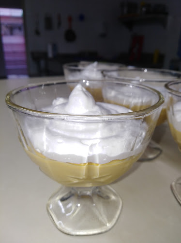 Restaurant Pregones Phone number