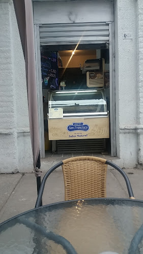 Opinii despre Almacen y panadería d todo în Ñuñoa - Gastronomía y hostelería