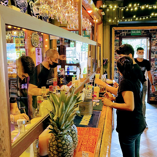 Comentarii opinii despre The Travellers Resto Bar