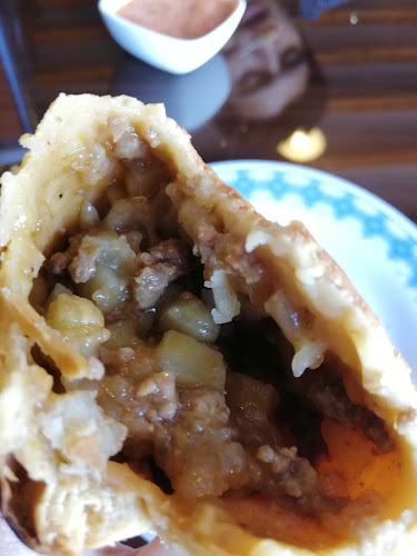 Salteñas Y Empanadas "Caupolicán" - Arica