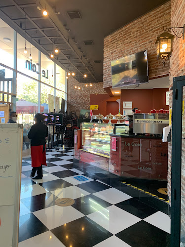 Le Coin Cafe & Bistro Mall Plaza Copiapo Phone number