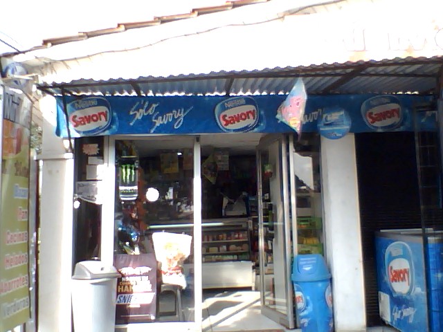 Minimarket La Plaza S & S Phone number