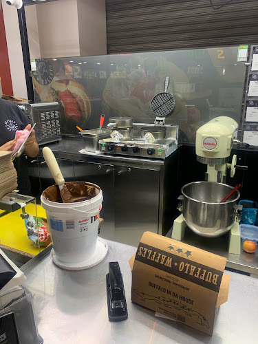 Comentarii opinii despre Buffalo Waffles Espacio Urbano Gran Avenida