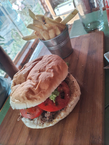 Adkantú, Restaurant Coñaripe - Panguipulli