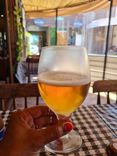 El Francés Sangucheria y Restaurante - Gastronomía y hostelería