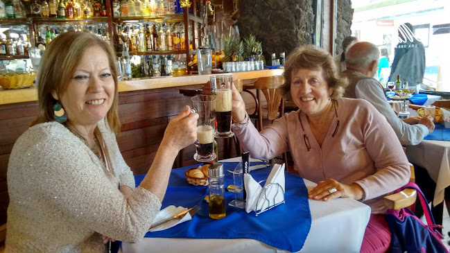 Café Sherlock Phone number