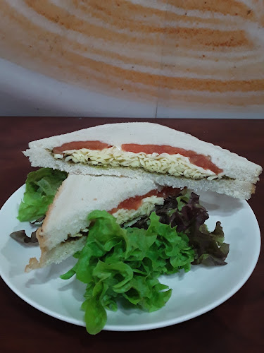 Cafeteria Nuevo Sueño Té Akbar Phone number