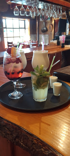 Restaurant Peruano Pulpo Al Olivo - Gastronomía y hostelería