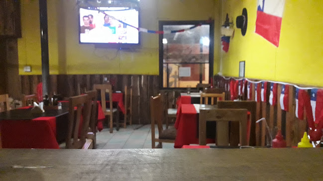 Opinii despre Dakata Pub Restaurant în Traiguen - Gastronomía y hostelería