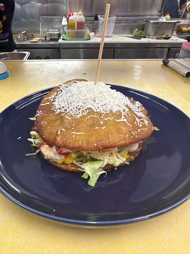 Come Riko Entre Hermanos - Gastronomía y hostelería