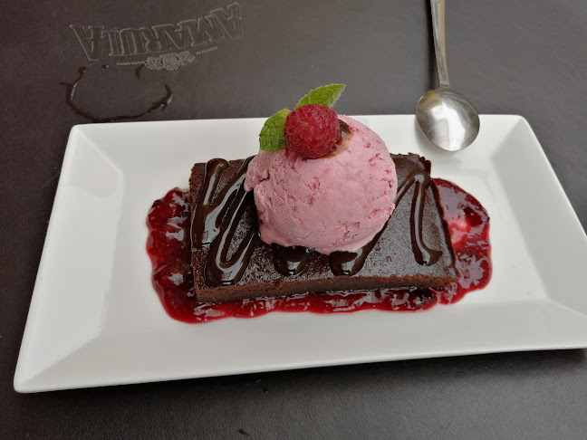 Comentarii opinii despre IL PAPARAZZO RISTORANTE & WINEBAR