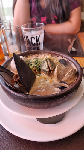 Sal y Pimienta - El Quisco