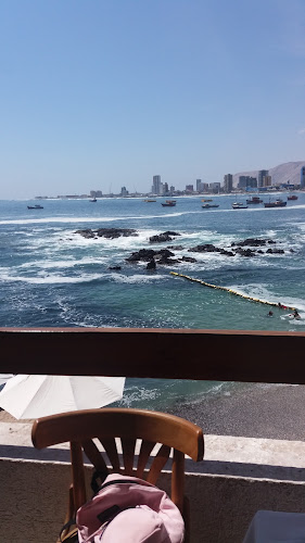 Comentarii opinii despre Club Náutico