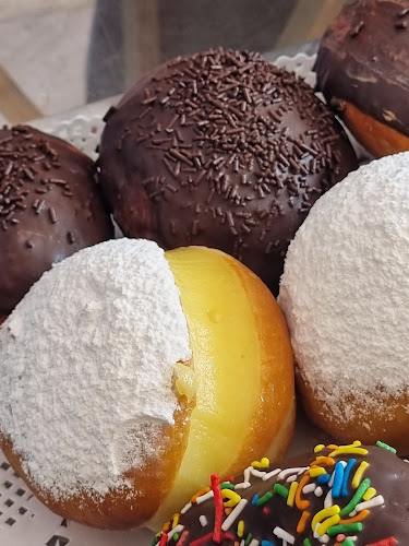 CHARLOTTE LONTUÉ - Gastronomía y hostelería