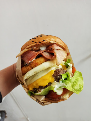 Comentarii opinii despre Date Con todo Burguer grill