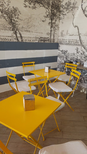 Empanadas Las Hermanas Open Times