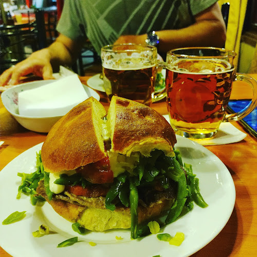 Opinii despre Gennaros Restaurante în Providencia - Gastronomía y hostelería