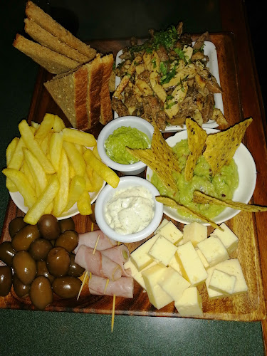 Comentarii opinii despre The Travellers Resto Bar