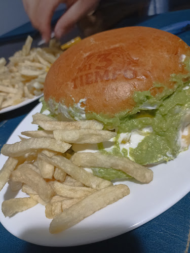 Sandwicheria Mi Tercer Tiempo SPA. - Pichilemu