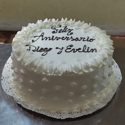 Comentarii opinii despre Pastelería y panadería Hojaldre