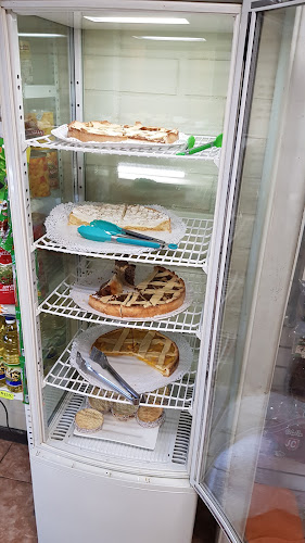 Reviews of Amasanderia y Minimarket Violetta in Los Angeles - Gastronomía y hostelería