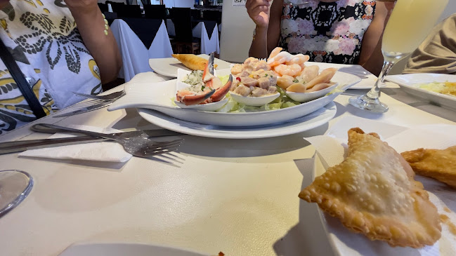 Restaurante Bahía Azul - Gastronomía y hostelería