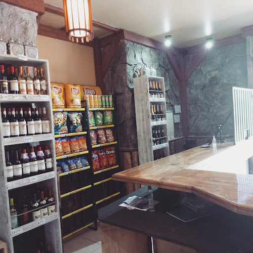 St Martin Phone number