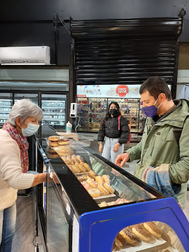 Av. Ricardo Lyon 100, Local 36, 7510125 Providencia, Región Metropolitana