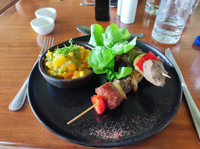 Restaurante Los Poetas Phone number