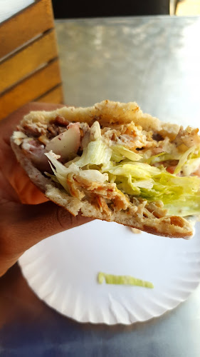 Comentarii opinii despre Ahlen Shawerma