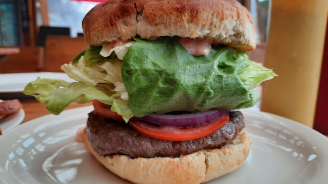 BEERHOUSE BAR PUCON - Pucon