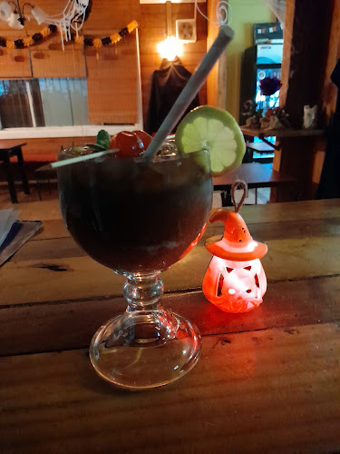 PUB MICLUB 80 PENCO - pizzas, ceviche, tragos, sandwich, tablas, cerveza artesanal, bar, restobar