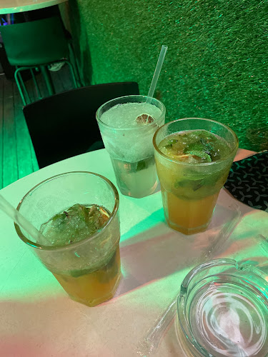 Comentarii opinii despre Hollywood Experience Reñaca