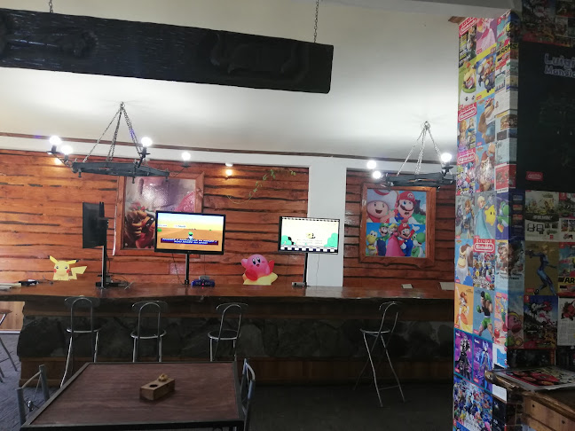 Pizzantro pub restaurant